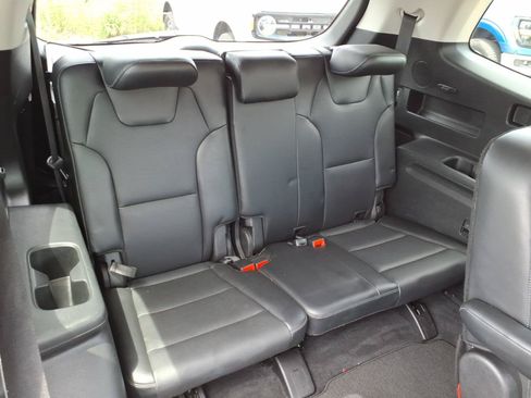 Used 2022 Kia Telluride SX w/ SX Prestige Package AWD/4WD image 9