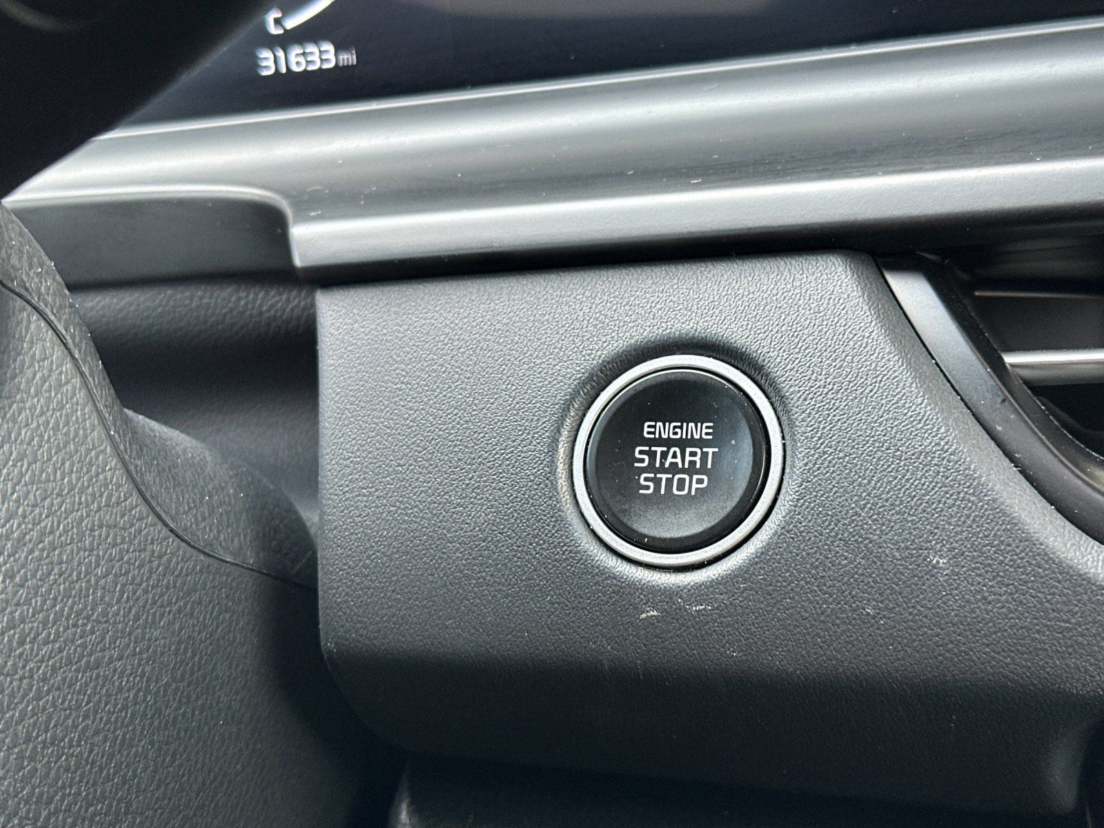 Used 2025 Kia Seltos EX w/ EX Sunroof Package AWD/4WD image 22
