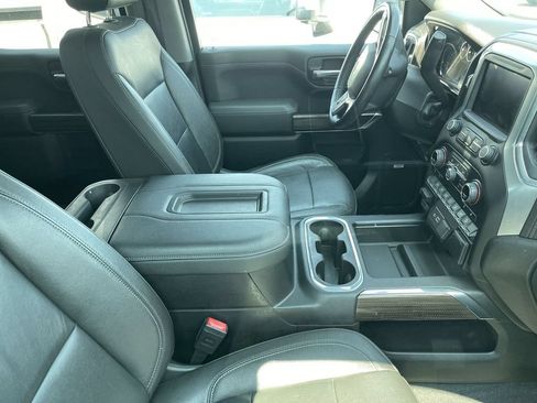 Used 2020 Chevrolet Silverado 1500 LT Trail Boss AWD/4WD image 11