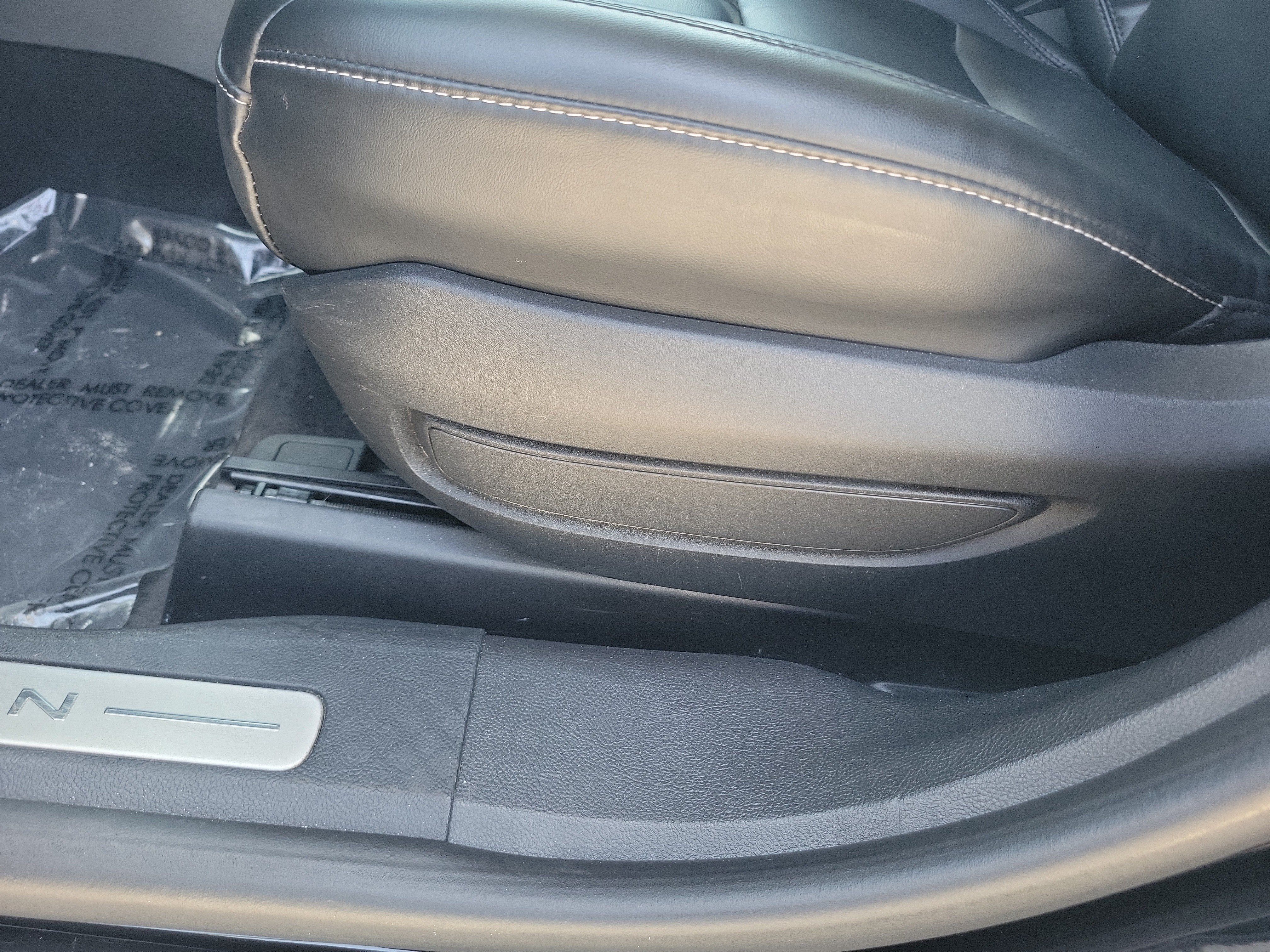 Used 2023 Lincoln Corsair AWD image 22