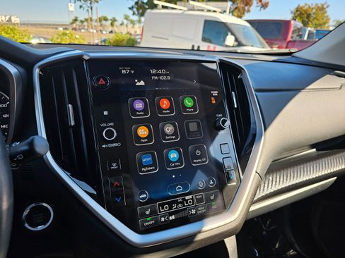 Used 2023 Subaru Ascent Premium w/ Convenience Package image 27