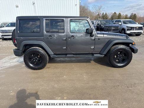 Used 2017 Jeep Wrangler Unlimited Sport image 7