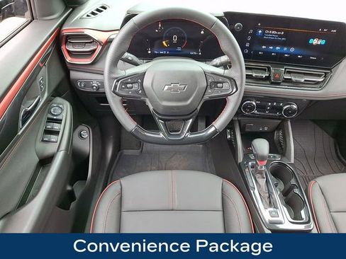 Used 2026 Chevrolet TrailBlazer RS w/ Convenience Package AWD/4WD image 3