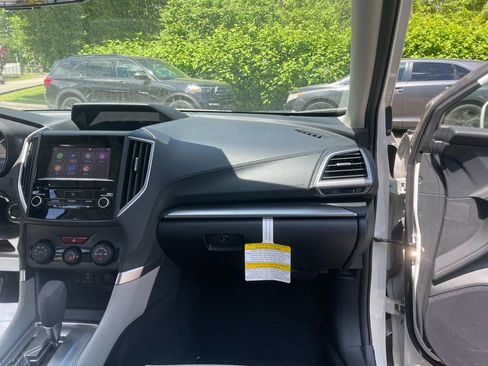 Used 2023 Subaru Forester Premium AWD/4WD image 30