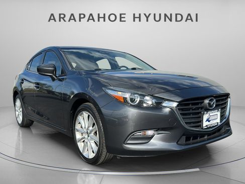 Used 2017 MAZDA MAZDA3 Touring FWD image 7