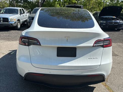 Used 2021 Tesla Model Y Long Range AWD/4WD image 6