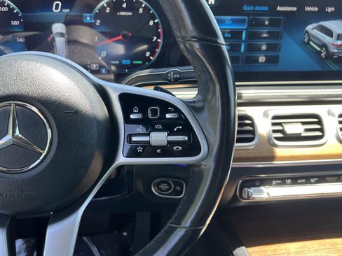 Used 2020 Mercedes-Benz GLS 450 4MATIC image 30