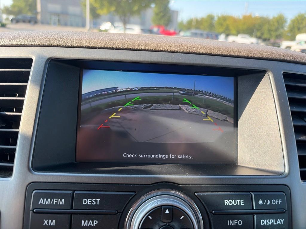 Used 2015 Nissan Armada Platinum AWD/4WD image 14