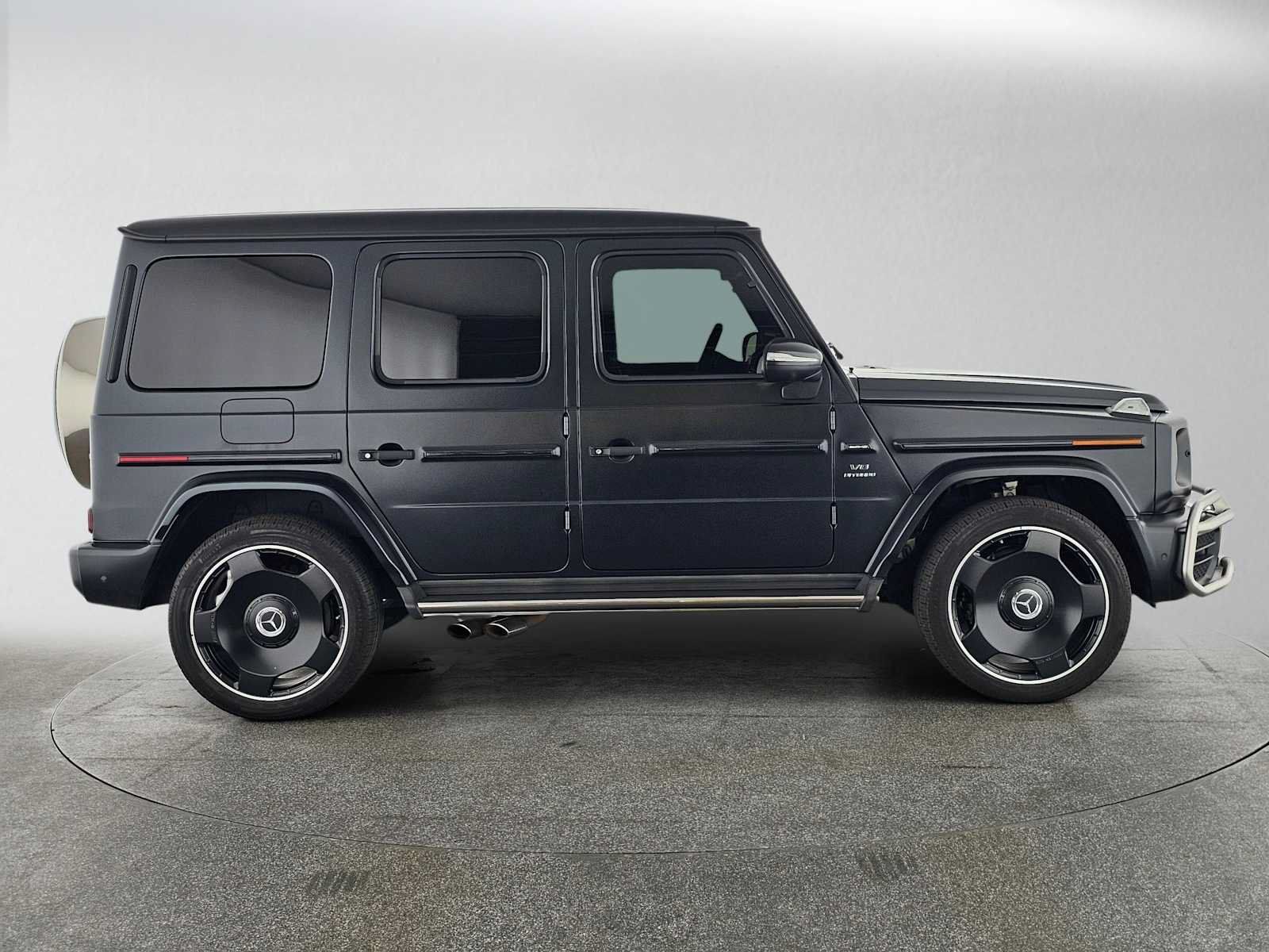 Used 2024 Mercedes-Benz G 63 AMG 4MATIC image 2