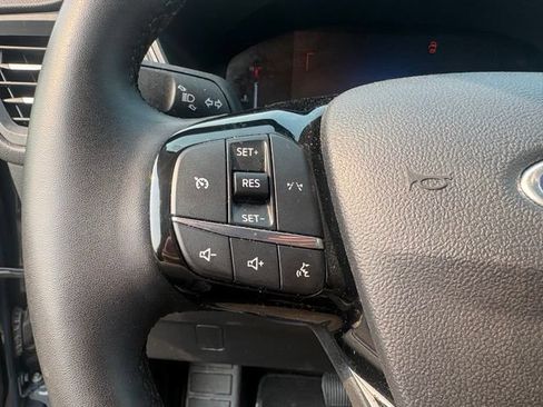Used 2025 Ford Escape Active AWD/4WD image 21