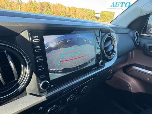 Used 2023 Toyota Tacoma 4x4 Double Cab w/ Trail Edition image 12