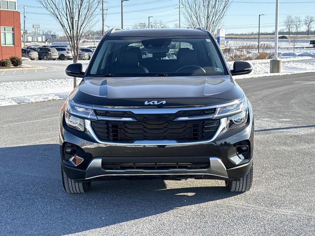 Used 2024 Kia Seltos EX AWD/4WD image 29