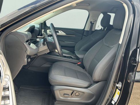 Used 2025 Ford Explorer Active RWD image 5