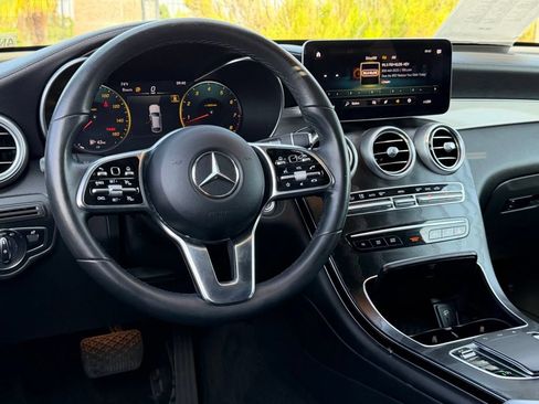 Used 2023 Mercedes-Benz GLC 300 4MATIC Coupe image 29