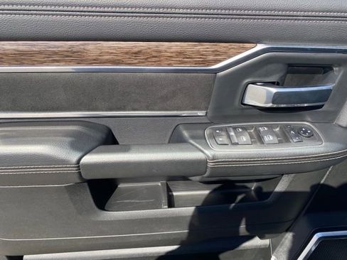 Used 2021 RAM 2500 Laramie AWD/4WD image 14