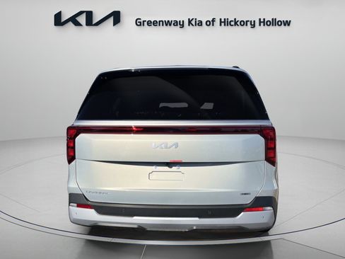 New 2026 Kia Carnival EX FWD image 7