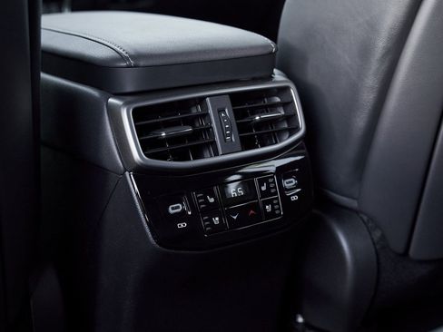 Used 2024 Lexus RX 350 w/ Convenience Package image 37