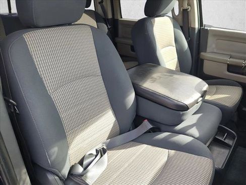Used 2012 RAM 1500 Classic SLT w/ Remote Start & Security Group image 25