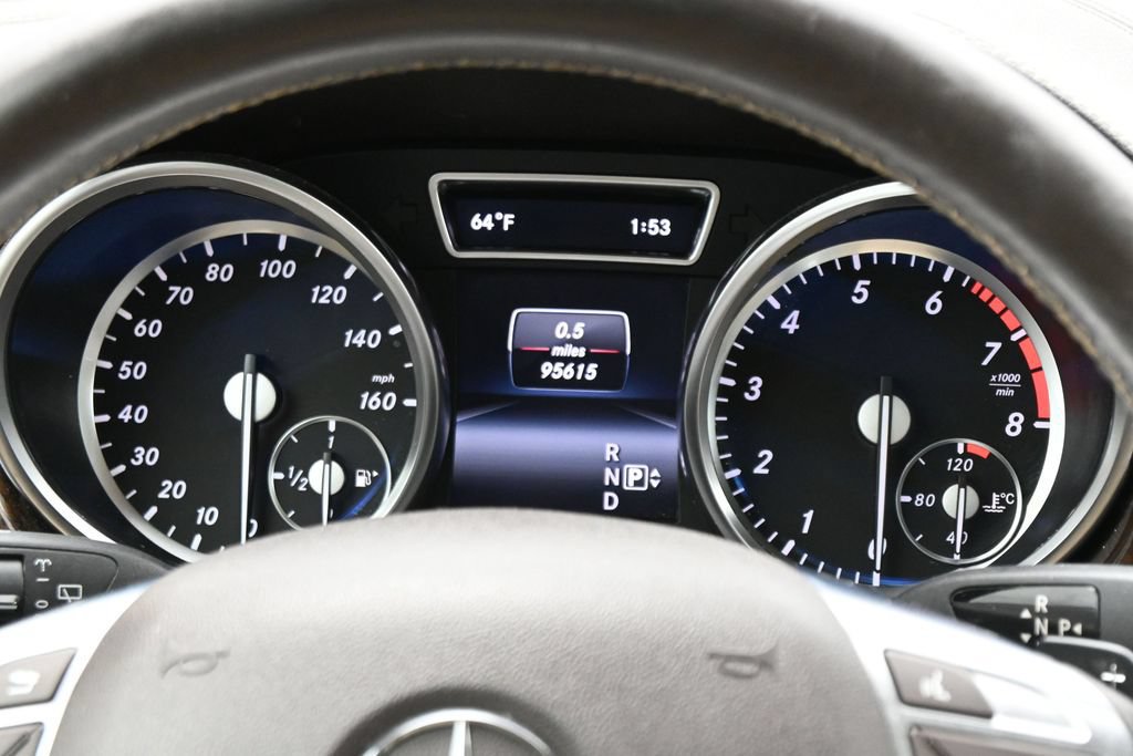 Used 2014 Mercedes-Benz GL 450 4MATIC image 17
