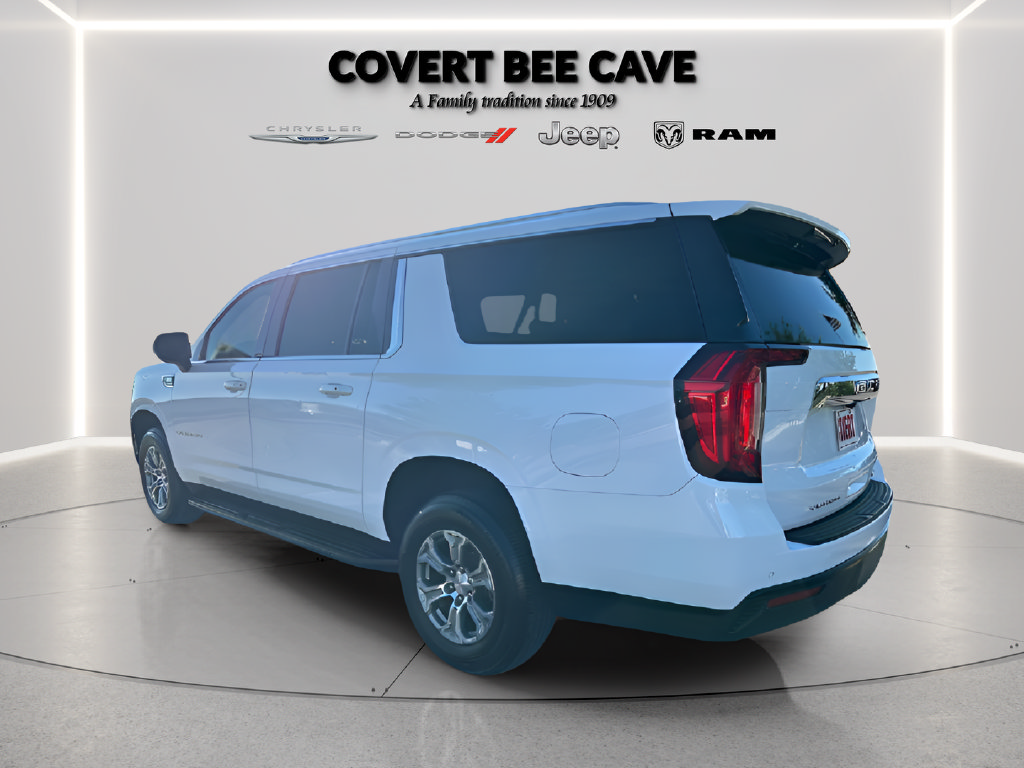 Used 2023 GMC Yukon XL SLE w/ Gmc Pro Safety Plus Package RWD image 9