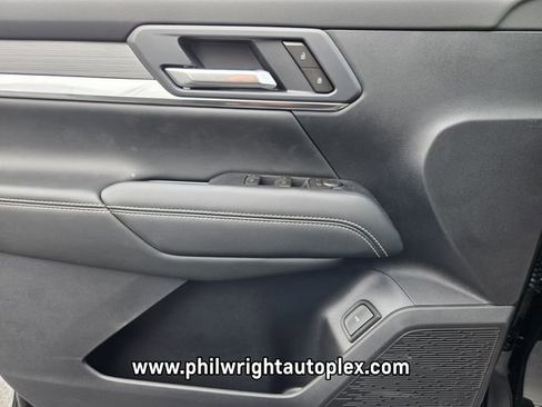 New 2026 GMC Terrain Elevation w/ Elevation Premium Package FWD image 26