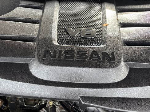 Used 2022 Nissan Titan PRO-4X w/ Pro-4x Convenience Package image 22