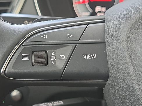 Used 2023 Audi Q5 2.0T Prestige AWD/4WD image 17