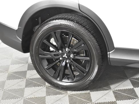 Used 2024 Mitsubishi Eclipse Cross LE image 53