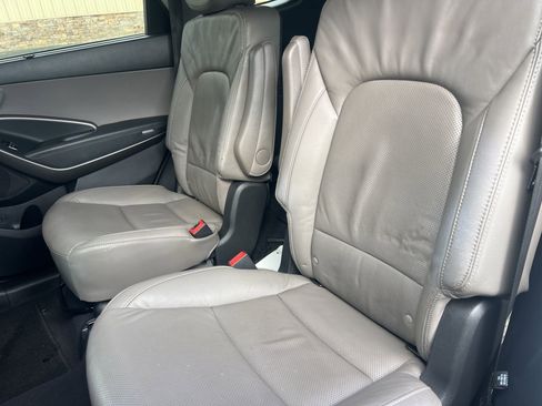 Used 2015 Hyundai Santa Fe Limited image 14