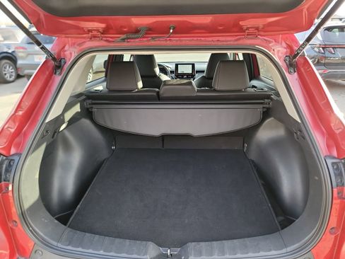 Used 2023 Toyota Corolla Cross XLE image 21
