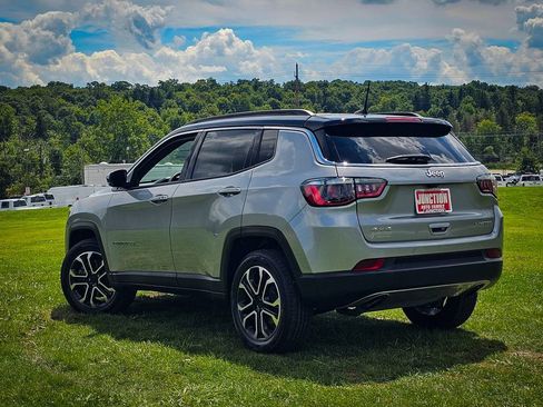 Used 2023 Jeep Compass Limited AWD/4WD image 6