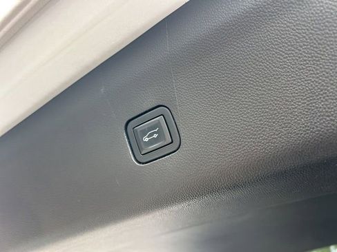 Used 2021 Buick Enclave Premium w/ Surround and Sites Package image 36