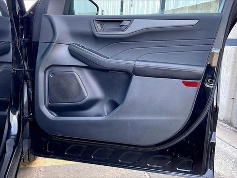 Used 2023 Ford Escape Active image 24