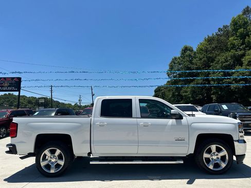 Used 2017 Chevrolet Silverado 1500 LT w/ Texas Edition RWD image 8