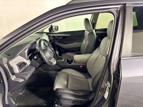 Used 2020 Subaru Outback Limited w/ Popular Package #2 AWD/4WD image 11