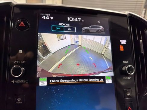 Used 2024 Subaru Ascent Premium w/ Convenience Package image 21