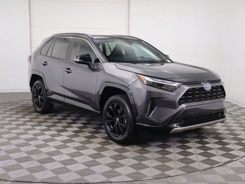 Used 2023 Toyota RAV4 XSE image 3