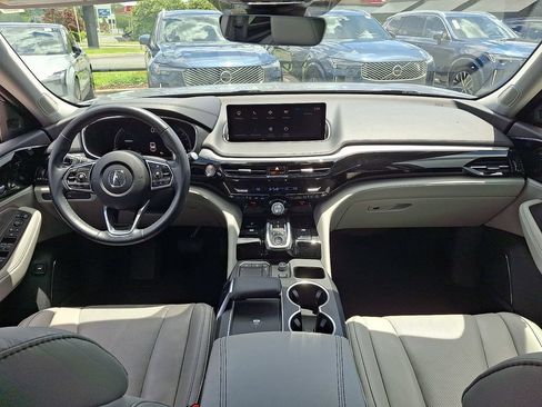 Used 2022 Acura MDX SH-AWD w/ Technology Package image 10