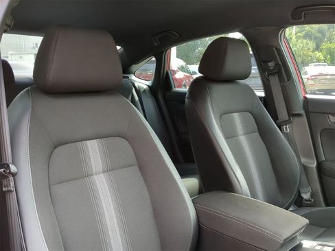 Used 2023 Honda Civic Sport image 7