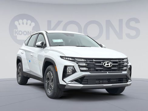 New 2026 Hyundai Tucson Blue SE image 10