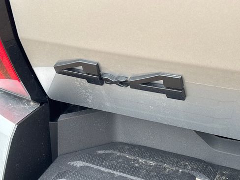 New 2026 Toyota Tundra SR5 AWD/4WD image 32