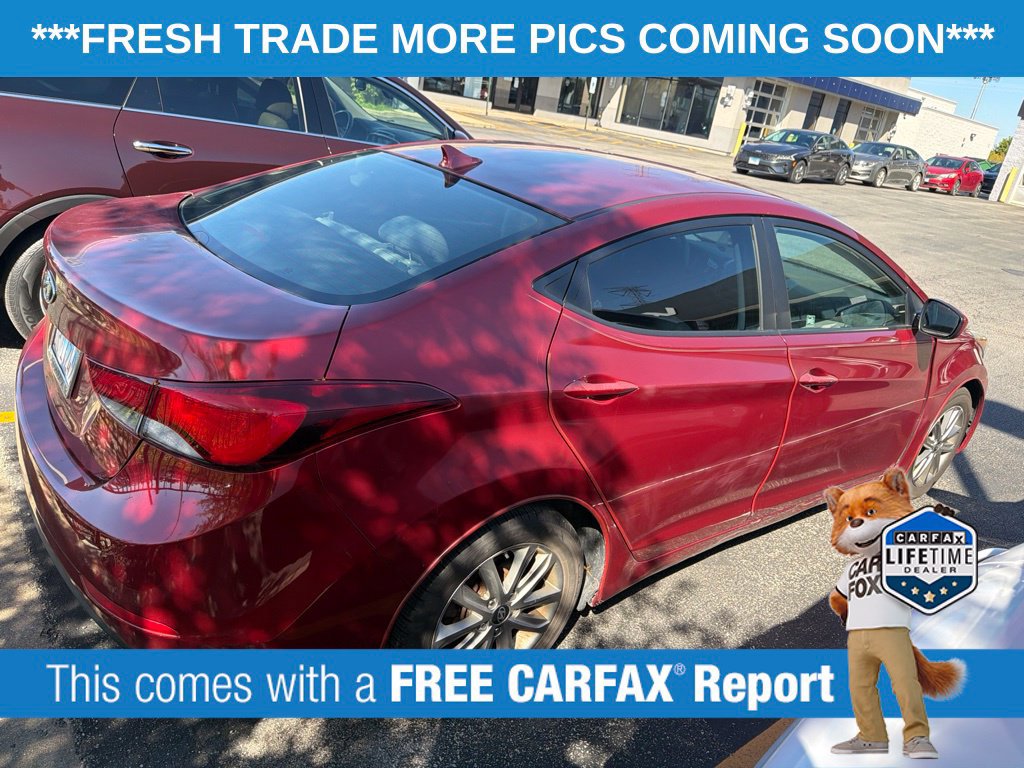Used 2014 Hyundai Elantra SE w/ Option Group 02 FWD image 4