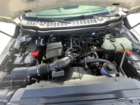New 2026 Ford F250 4x4 Crew Cab Super Duty image 8