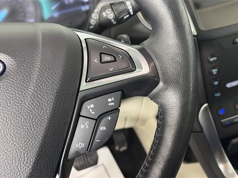 Used 2020 Ford Edge Titanium w/ Equipment Group 301A image 29