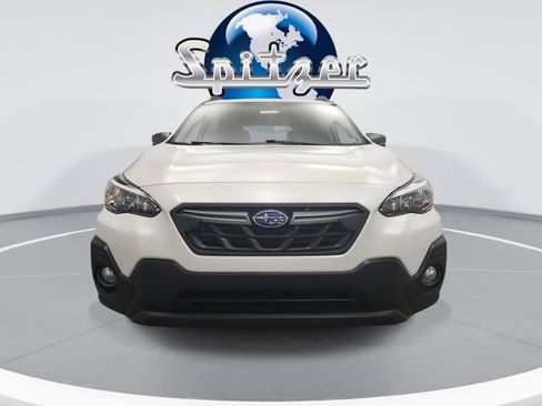 Used 2022 Subaru Crosstrek 2.5i Sport w/ Moonroof Package image 3