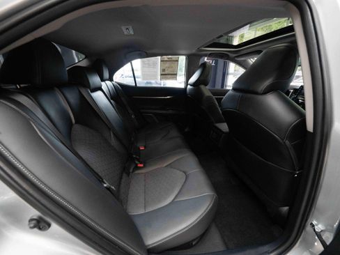 Used 2022 Toyota Camry XSE w/ Navigation Upgrade Package FWD image 24