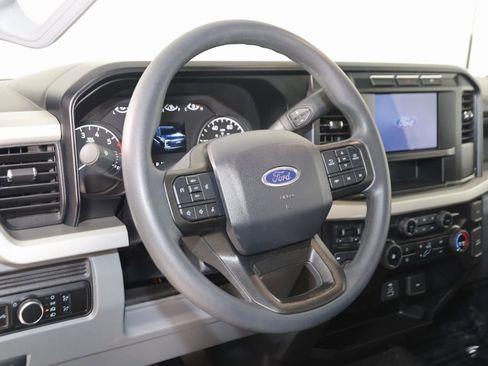 Used 2024 Ford F350 XL w/ Snow Plow/Camper Package image 6