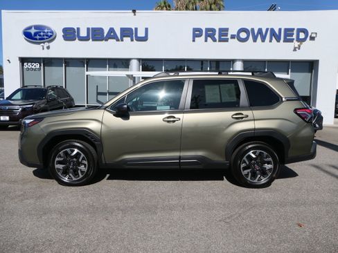 Certified 2026 Subaru Forester Premium AWD/4WD image 2
