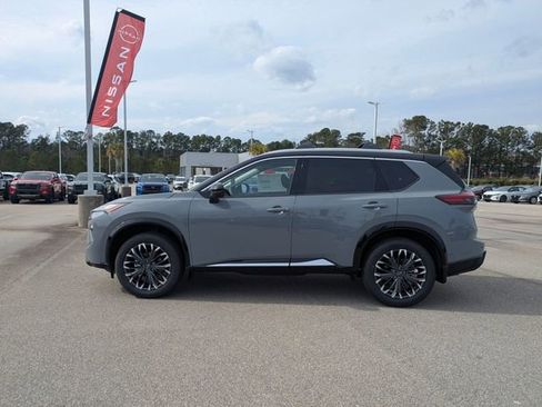 New 2026 Nissan Rogue Platinum w/ Platinum Premium Package AWD/4WD image 6