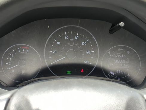 Certified 2022 Honda HR-V LX image 10